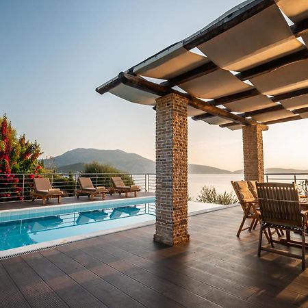 Iris Villas Lefkada - Marine Villa With Private Sea Access 시보타 외부 사진
