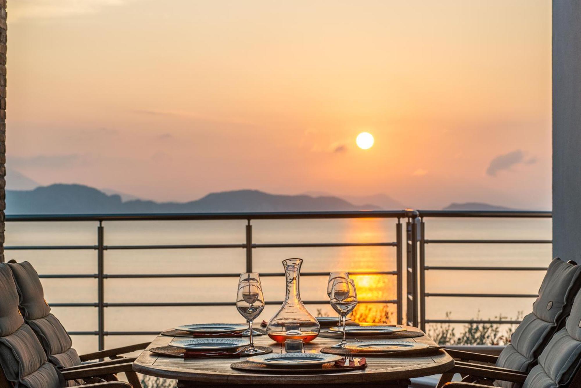 Iris Villas Lefkada - Marine Villa With Private Sea Access 시보타 외부 사진