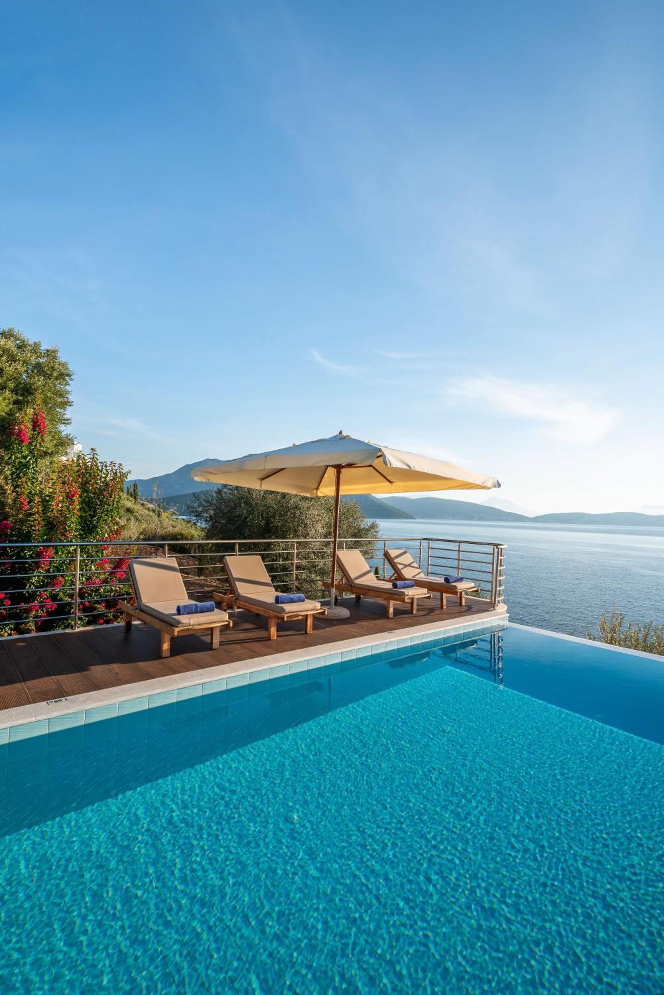 Iris Villas Lefkada - Marine Villa With Private Sea Access 시보타 외부 사진